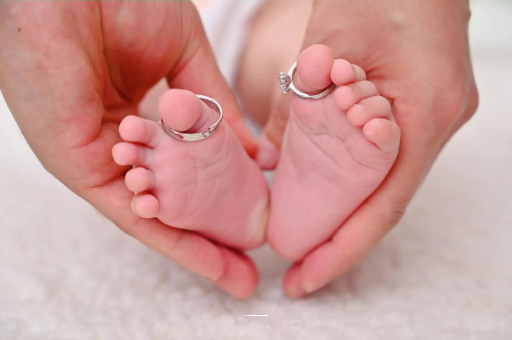 淮北宝宝发烧手心比额头烫